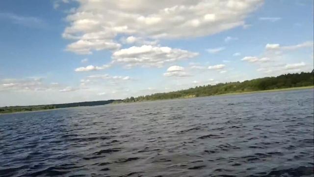 На лодке озеро Сиг смотреть онлайн