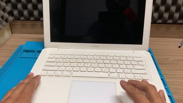 COMPREI UM MACBOOK UNIBODY 2010 NO OLX | Garimpo Macbook Vale A Pena ? смотреть онлайн