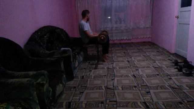 2 день тренировки , ноги плечи . смотреть онлайн