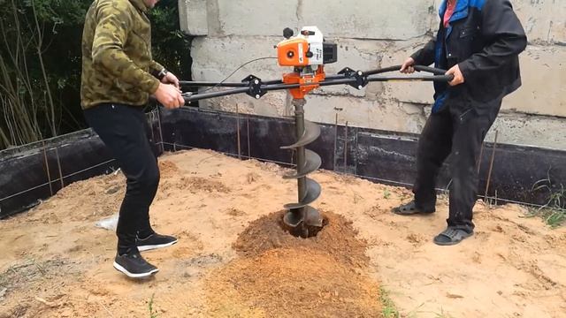 Бензобур Stihl BT360 (Слабонервным не смотреть) смотреть онлайн