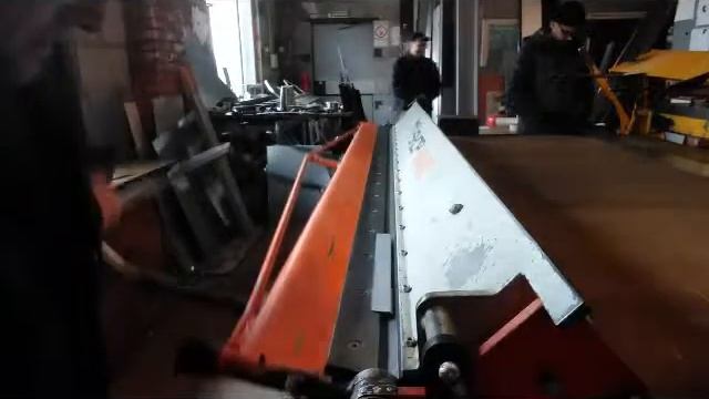 гнем стеновую панель, сайдинг стеновой. мастерская Альфа-Сталь. оцинкованные элементы. смотреть онлайн