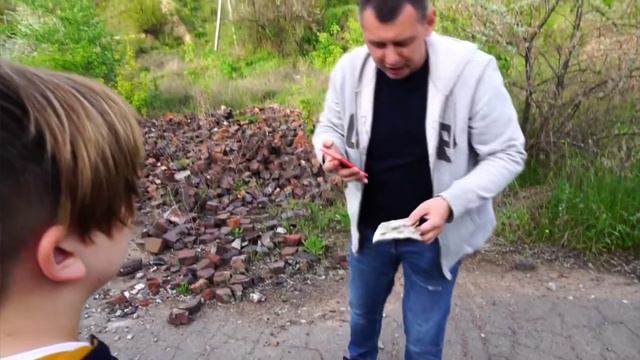 Матвей! Что ты делаешь? Ты зачем поджог? Это же важный исторический документ. смотреть онлайн