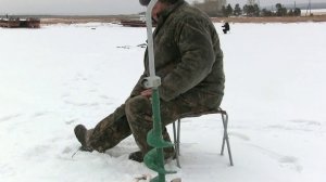 Зимняя рыбалка на Ангаре.Иркутск Ловля окуня.Иркутск