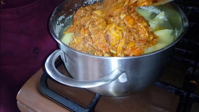 КАРТОФЕЛЬ С ТУШЁНКОЙ. Раритет, который многих может удивить и заставит предаться ностальгии! смотреть онлайн