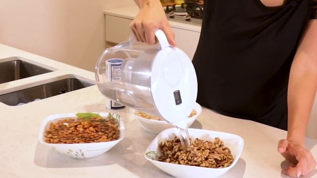 Как правильно замачивать и сушить орехи? смотреть онлайн