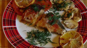 Скумбрия "под шубой". Как вкусно приготовить скумбрию.
