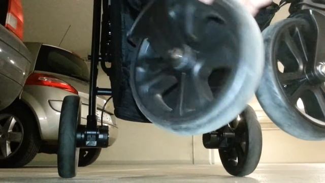 Joie Litetrax 4 - problem z kołami смотреть онлайн