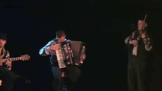 Horo Staccato.Duo"New Cons" + accordion. смотреть онлайн