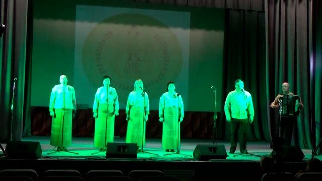 Народный ансамбль "Аюшка" - "С днём рождения Победа" смотреть онлайн