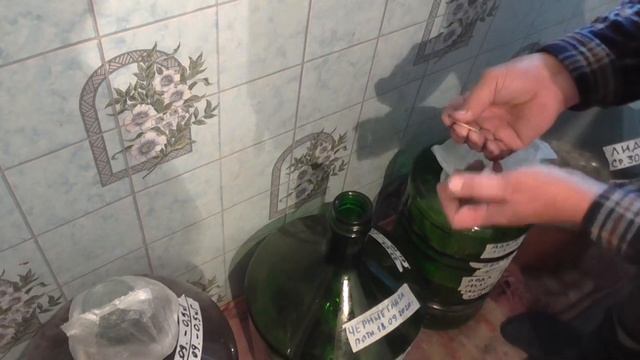 ГИДРОЗАТВОР или ПЕРЧАТКУ заменяет ОДНОРАЗОВЫЙ ПЕКЕТ смотреть онлайн