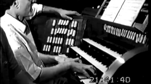 John Weissrock trying out the Reubke on the organ of La Trinité, Paris (August 1988) смотреть онлайн