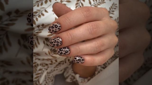 Красивый маникюр 2022: цвет благородства на ногтях | Тренды нынешней зимы | Manicure смотреть онлайн