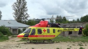 Взлет вертолета медицинской службы