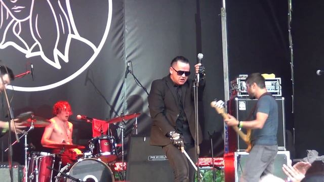 Последние танки в Париже (ПТВП) - Чёрный пиар @ Motherland Summer 2018 Москва 21.07.2018 смотреть онлайн
