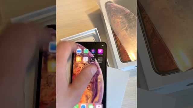 Продаю Iphone Xs Max Gold 256 gb смотреть онлайн