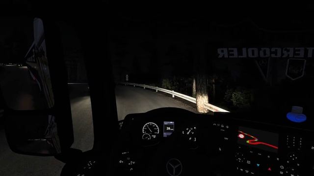 Euro Truck Simulator 2/Grand Utopia/Mercedes Actros 625cv/Lafalaise-Neyland смотреть онлайн