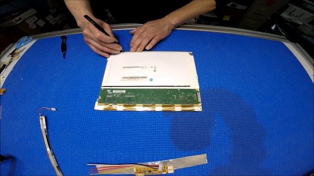 G104SN03-V1, How to Install LED Backlight смотреть онлайн