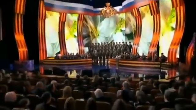 'Катюша' Валерия Курнушкина и хор имени Александрова смотреть онлайн