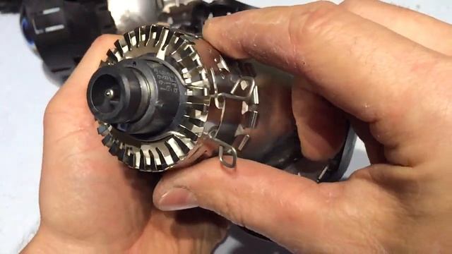 Замена ламп на Hella 4 "Intemo" смотреть онлайн