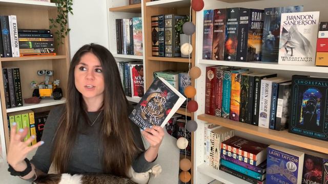 THE WAR OF TWO QUEENS: Spoiler-free + Spoiler Review 👀  | By Jennifer L. Armentrout