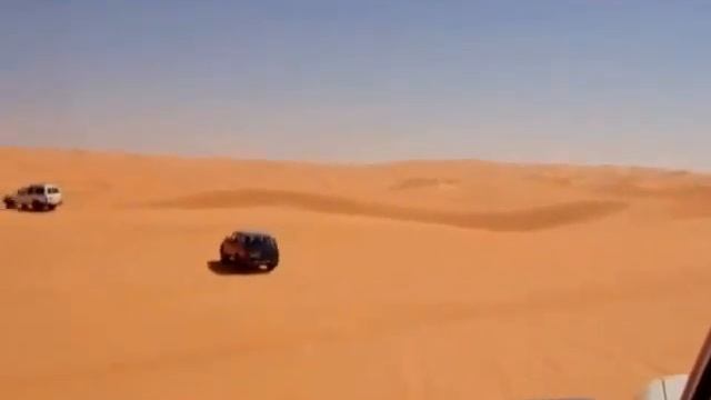 В самом центре пустыни САХАРА.