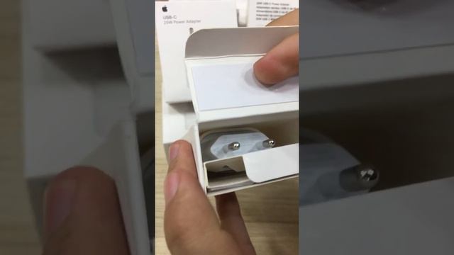 vídeo iPhone fonte 20W Original смотреть онлайн