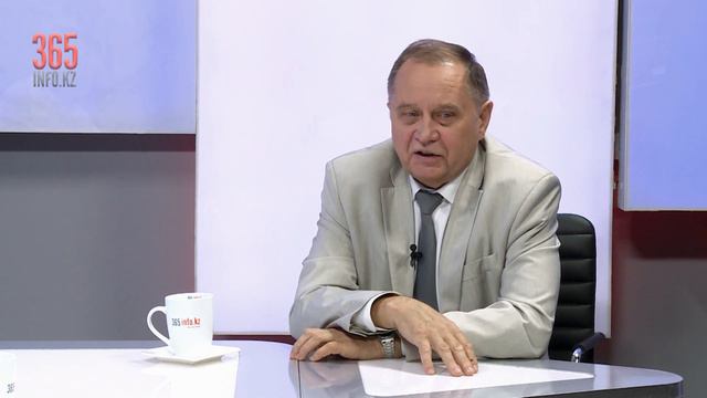 "Много ли культуры в культурном центре страны?" - Олег Белоносов смотреть онлайн