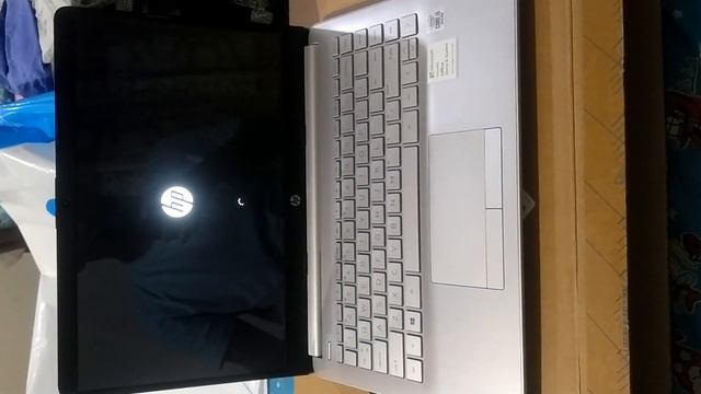 HP 14s cr2000tu laptop Unboxing and review in telugu смотреть онлайн