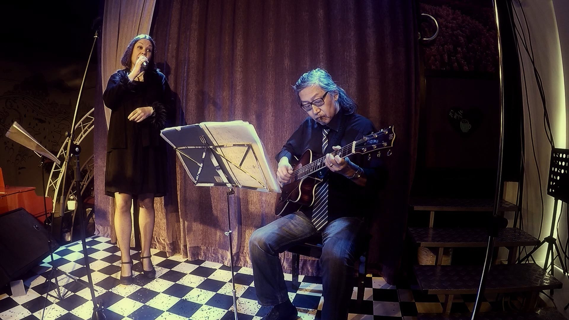 Jerry Kim & Inga von Grott смотреть онлайн