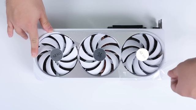 GeForce RTX 4080 16GB AERO OC Unboxing смотреть онлайн