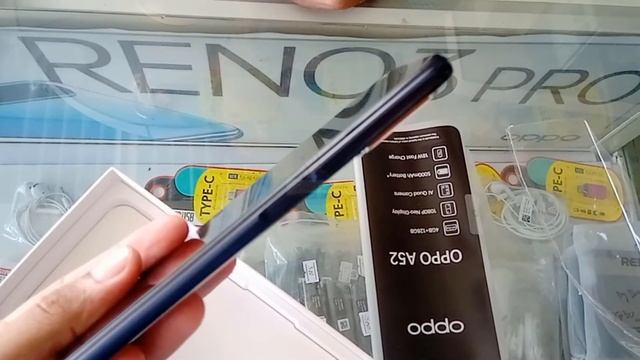 Oppo A52 Unboxing and First Look смотреть онлайн