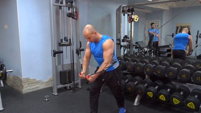 Фитнес клуб "Софія Sport" на Леси Украинки смотреть онлайн