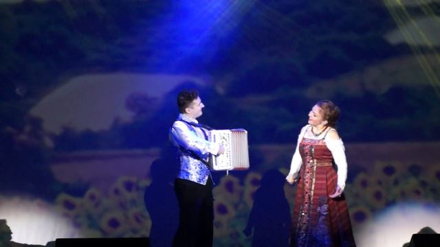 Марина Девятова. "Какая песня без баяна". Подольск. 8.11.2017 г. смотреть онлайн