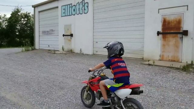 Minimoto at Alpha Automotive смотреть онлайн