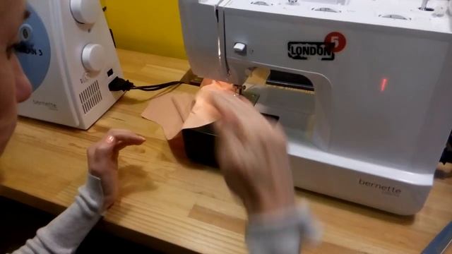 Подготовка оката рукава для втачивания в пройму смотреть онлайн
