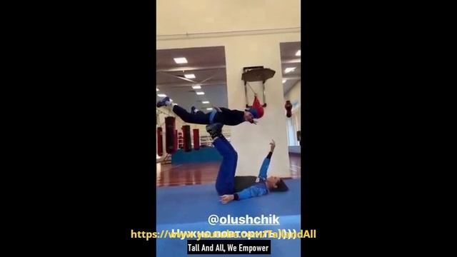 6'5 Tall Girl Katerina Kavaleva is an Amazingly Strong MMA Champion смотреть онлайн