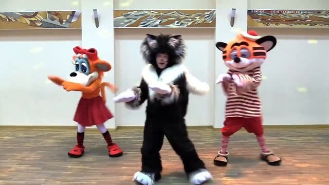 «Двигайся! Замри!»