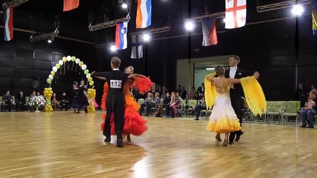 Квикстеп (до D класса Взрослые+Молодежь) 31.03.2018 Петербургский бал - 2018 смотреть онлайн