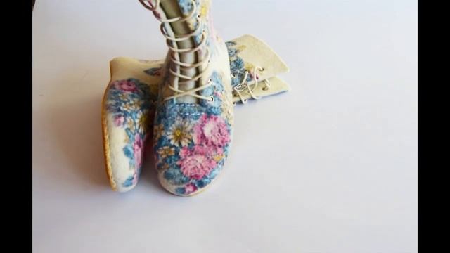 Валяные домашние сапожки "Русская душа" от мастерской LiliFelt смотреть онлайн