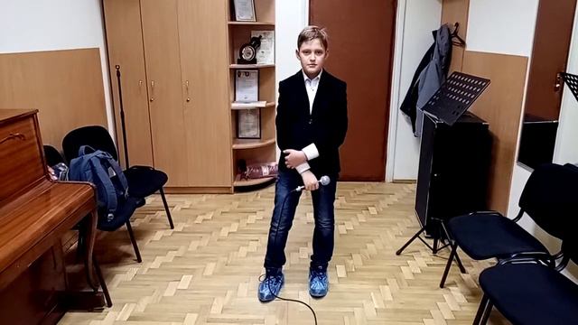 Песня "Ніч яка місячна" в исполнении Вовы Свердлова. смотреть онлайн