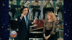 Loretta Goggi - Intervista con imitazioni + Solo un'amica (Un milione al secondo 1983)