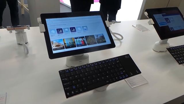 Tableta BQ Aquaris M10 Ubuntu Edition смотреть онлайн