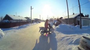 ЧТО БУДЕТ ЕСЛИ СМЕШАТЬ МАСЛО С БЕНЗИНОМ!? и залить его в 4-т мопед