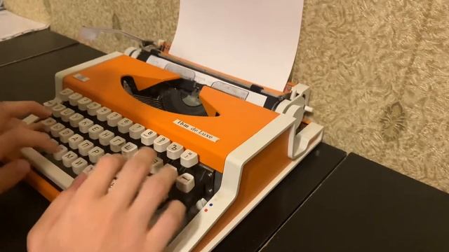 АСМР Пишущая Машинка смотреть онлайн