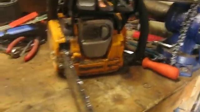 McCULLOCH 3818 chainsaw startup смотреть онлайн
