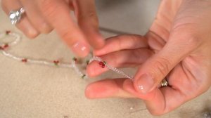 ? Как сплести вишенки из бисера: цепочка на очки