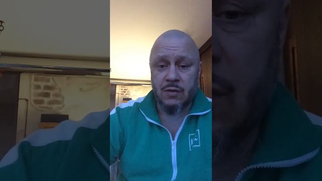 Прежде чем искать дедовский обрез и собирать списки "врагов Народа" смотреть онлайн