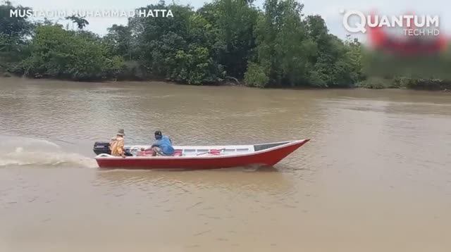 Лодка из цистерны смотреть онлайн