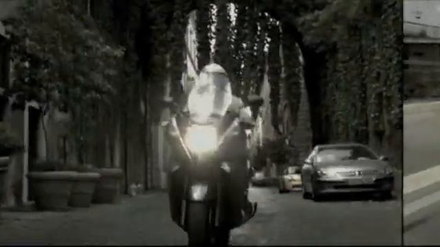 Honda Silverwing смотреть онлайн