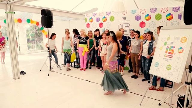 15-летие ЕРЦ: мехенди и танец живота смотреть онлайн